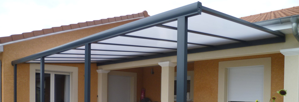 Pergola alu avec toit en polycarbonate pas cher