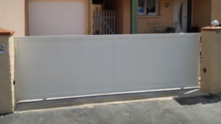 Portail aluminium coulissant